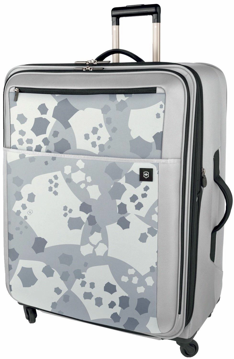 Victorinox Avolve 2.0 30" 4-Wheel Large Luggage