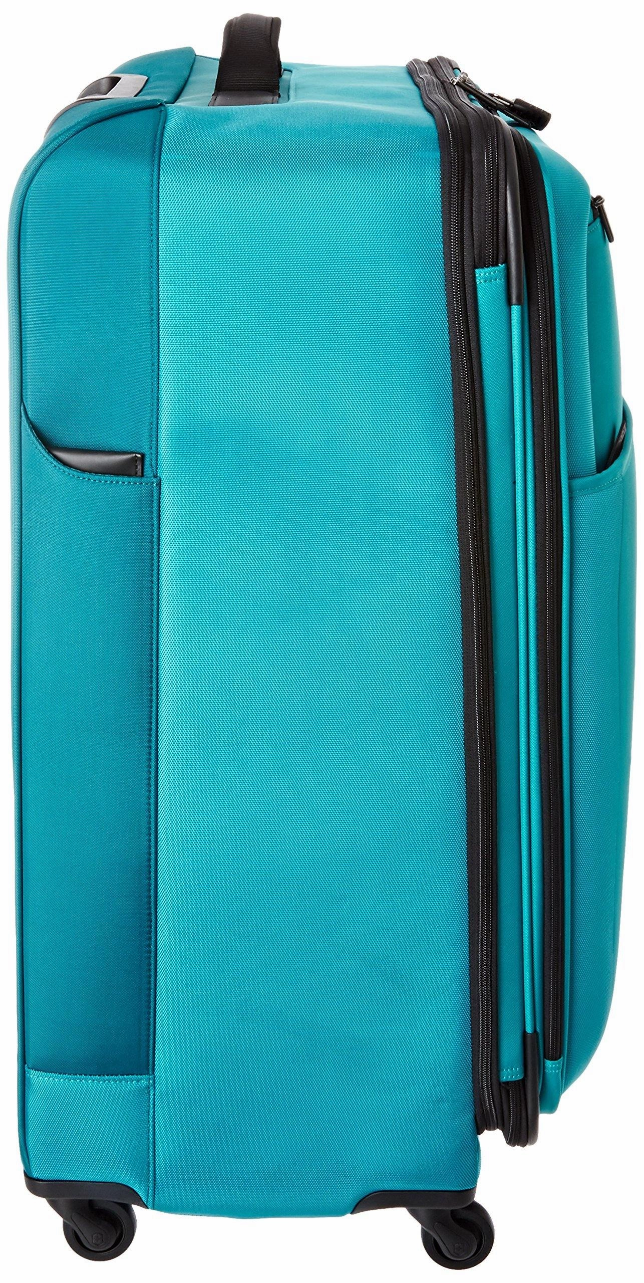 Victorinox Avolve 2.0 30" 4-Wheel Large Luggage