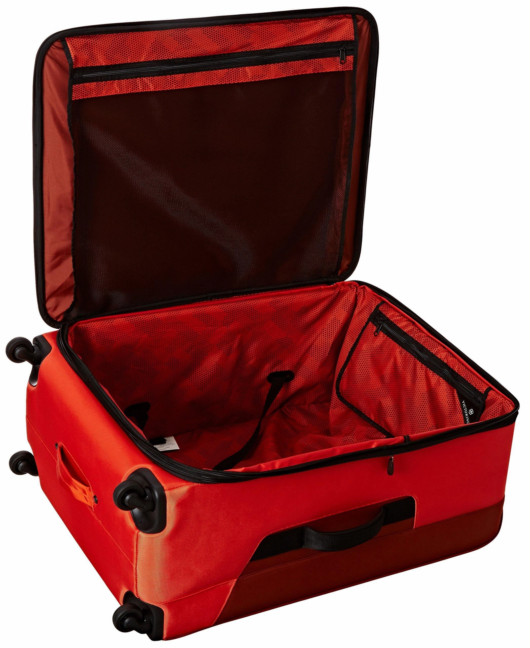 Victorinox Avolve 2.0 30" 4-Wheel Large Luggage