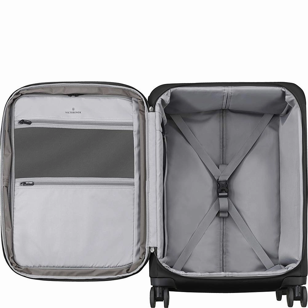Victorinox Connex Softside Medium Upright Case