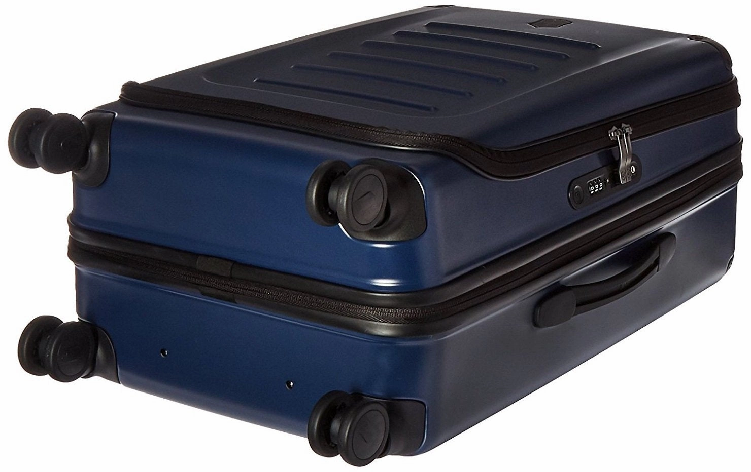 Victorinox Spectra 2.0 Checked-Medium (27") 4-Wheel Medium Luggage