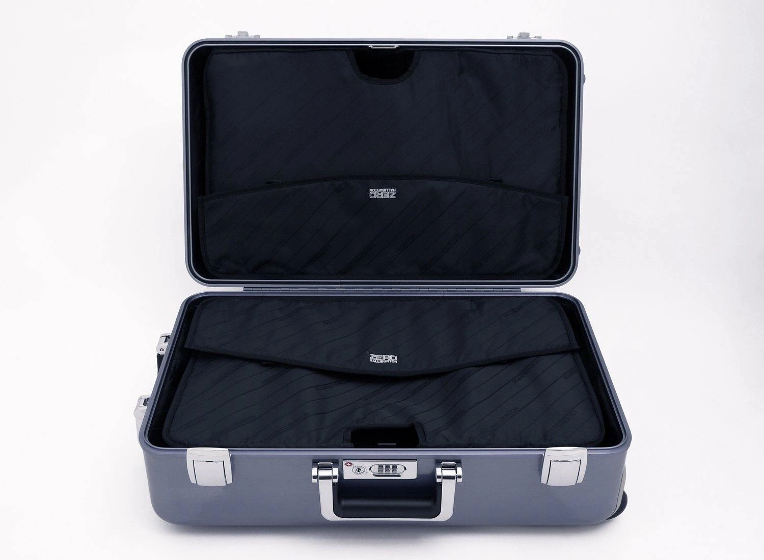 ZERO Halliburton Classic 21in Polished Carry On Suiter Suitcase