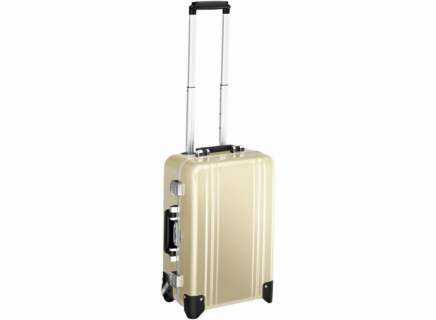 ZERO Halliburton Classic Polycarbonate 22" 4-Wheel Carry-On Luggage