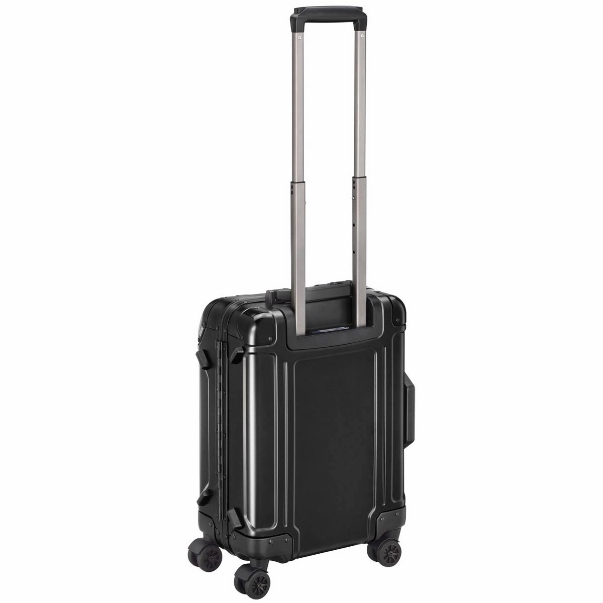 Zero Halliburton Geo 3.0 Aluminum Carry On Spinner