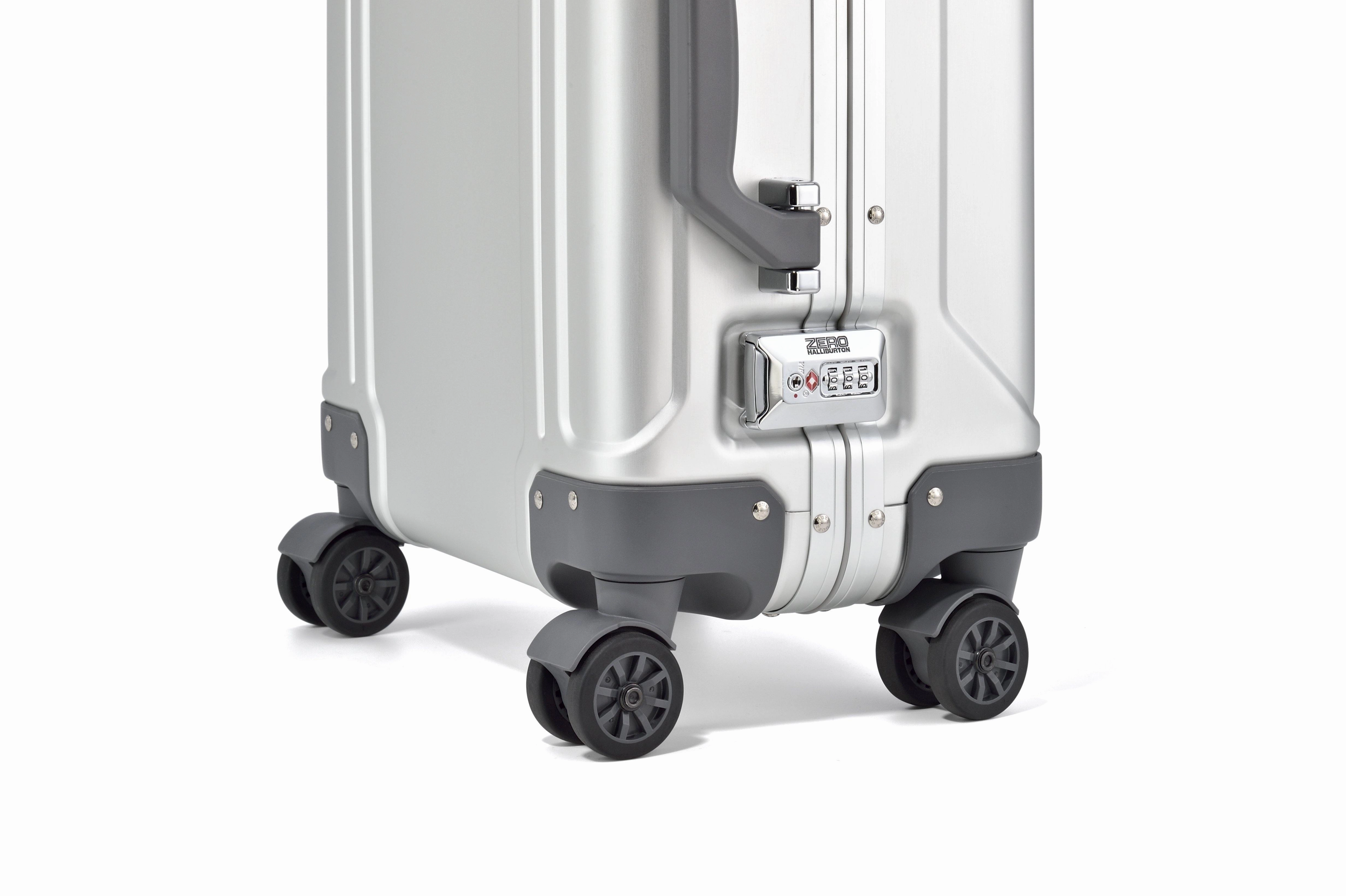 ZERO Halliburton GEO Aluminum 3.0 22" 4-Wheel Carry-On Luggage
