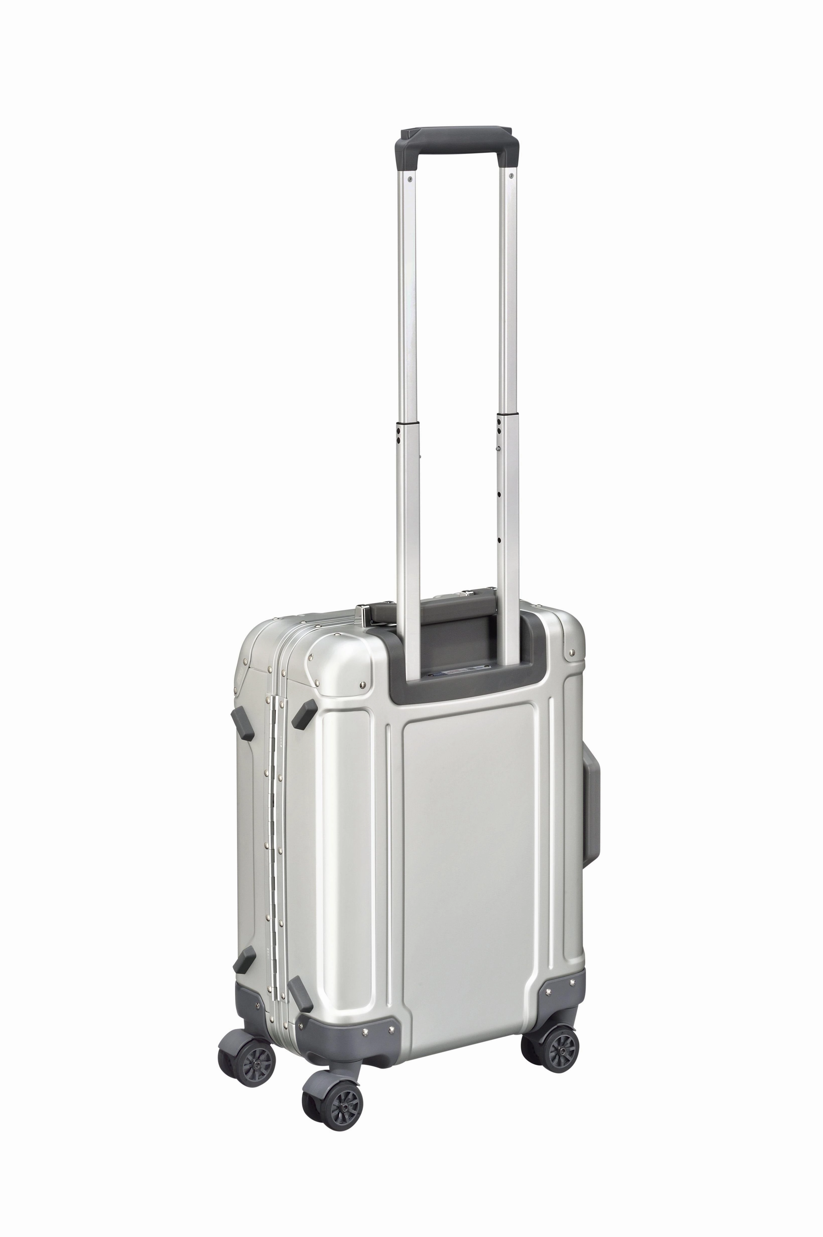 ZERO Halliburton GEO Aluminum 3.0 22" 4-Wheel Carry-On Luggage