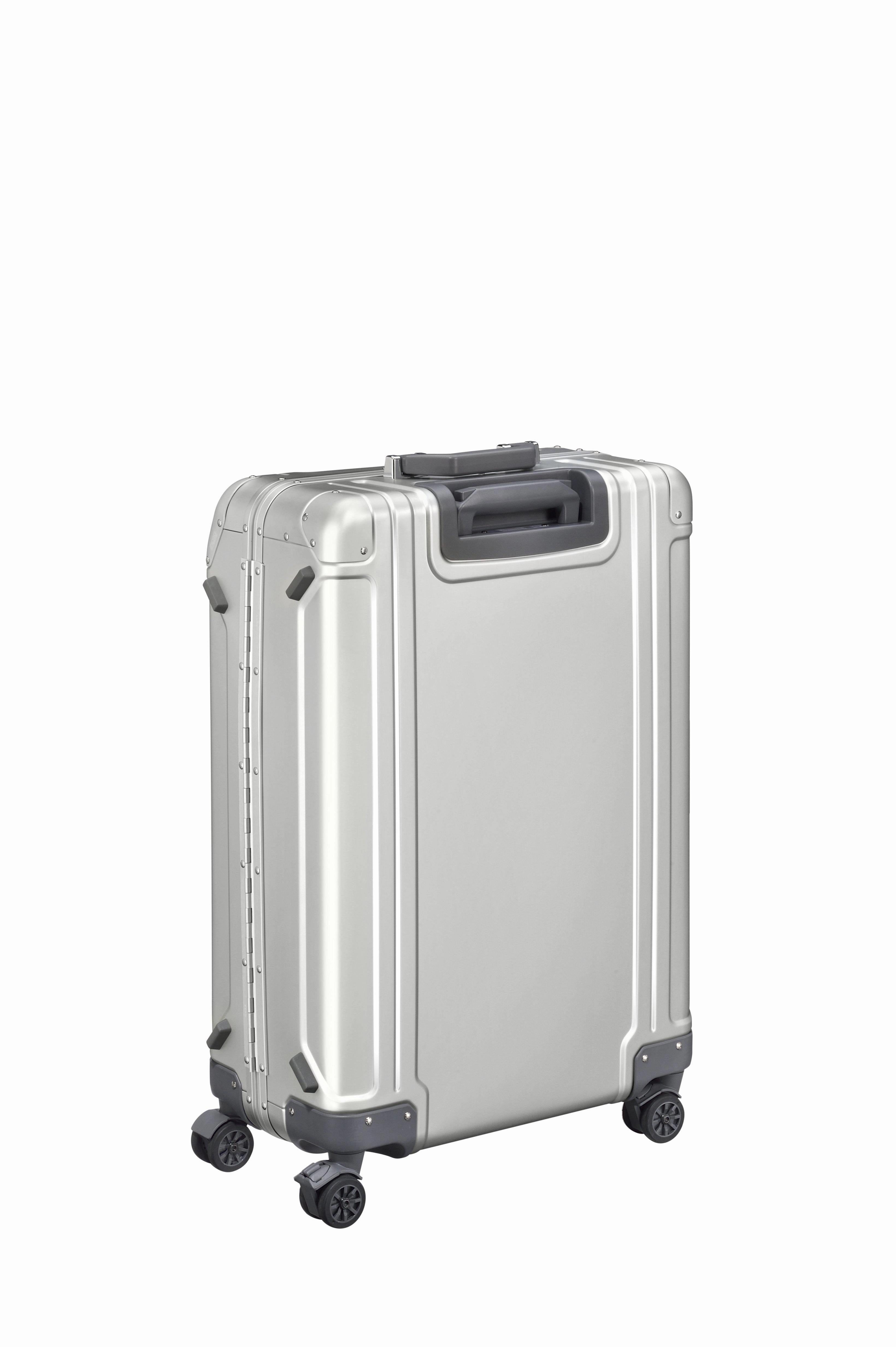 ZERO Halliburton GEO Aluminum 3.0 26" 4-Wheel Medium Luggage