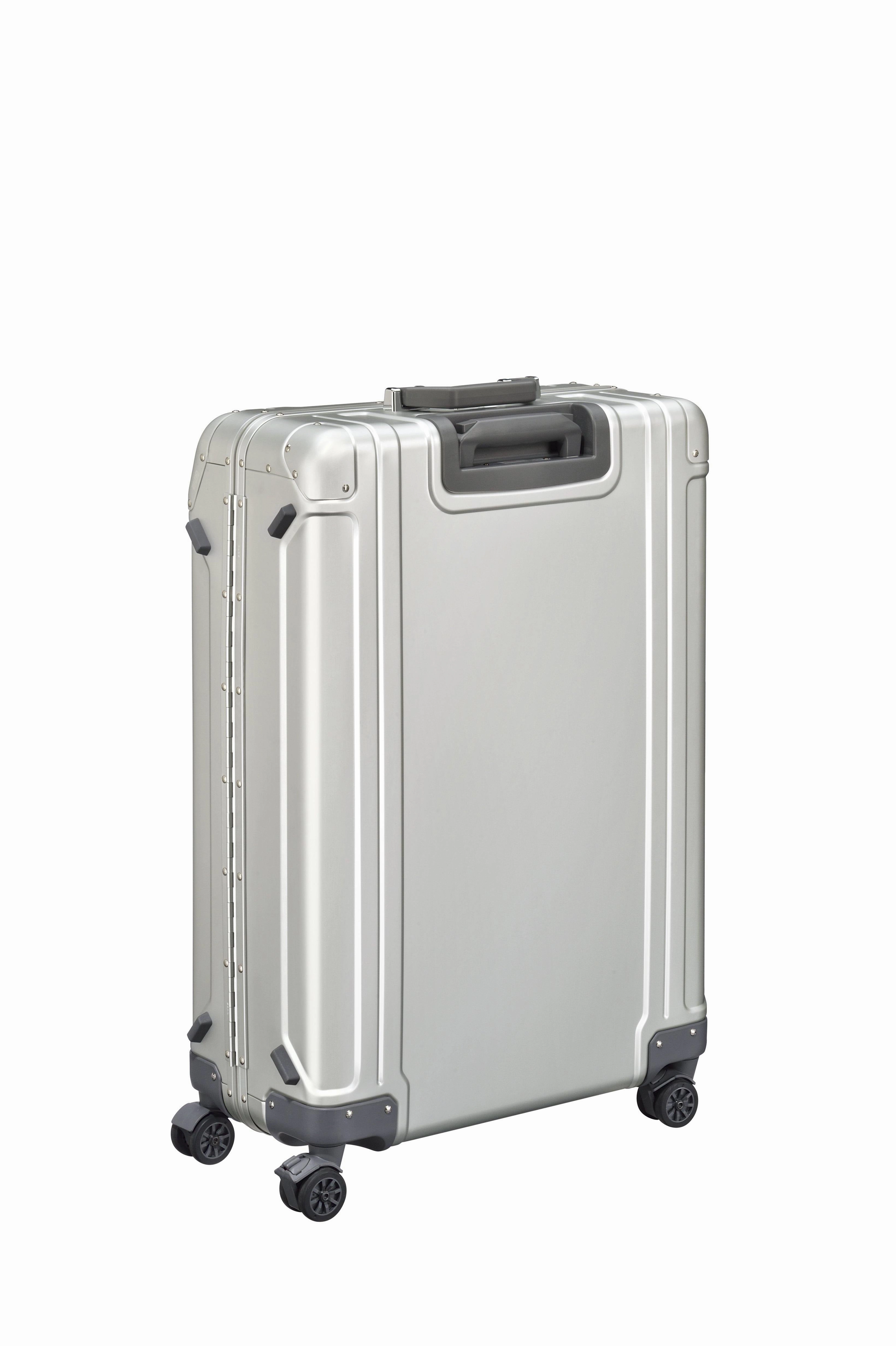 ZERO Halliburton GEO Aluminum 3.0 28" 4-Wheel Large Luggage