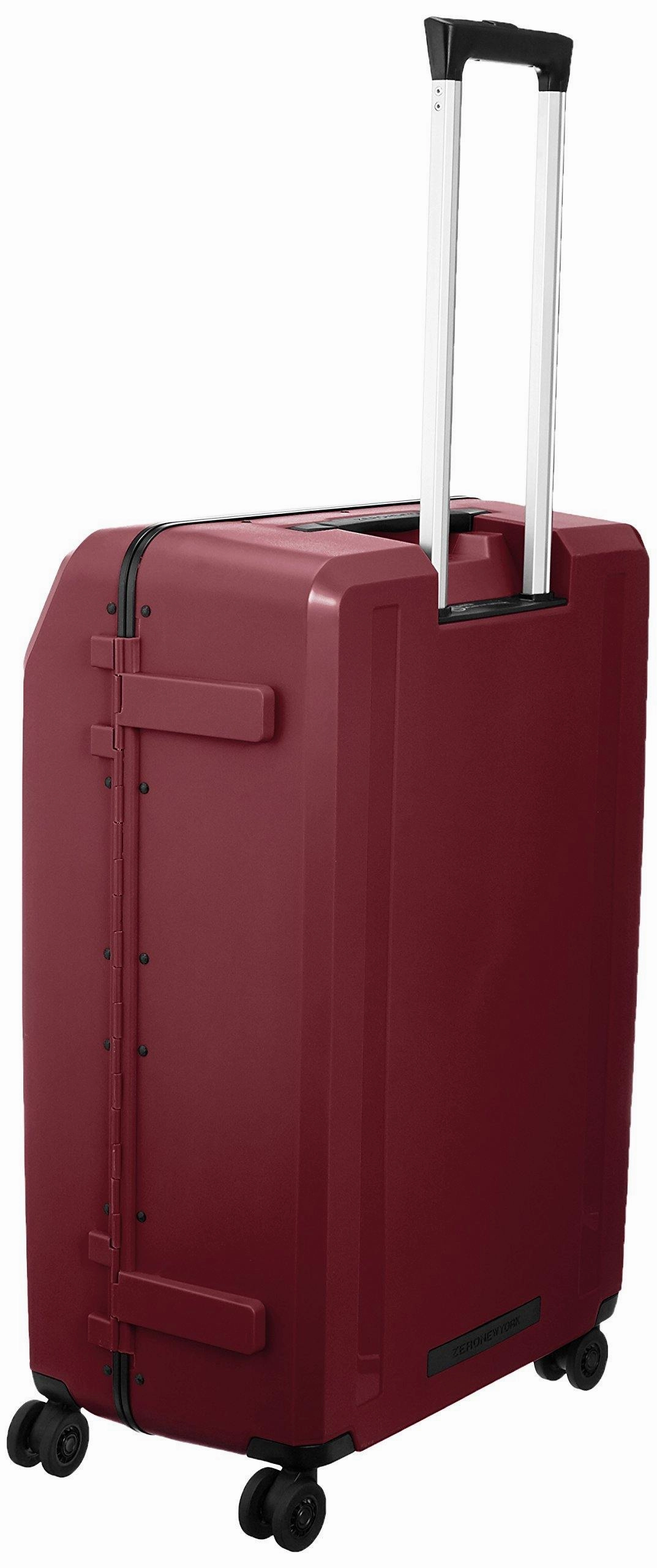 ZERO Halliburton Zero New York Travelers 26" 4-Wheel Medium Luggage