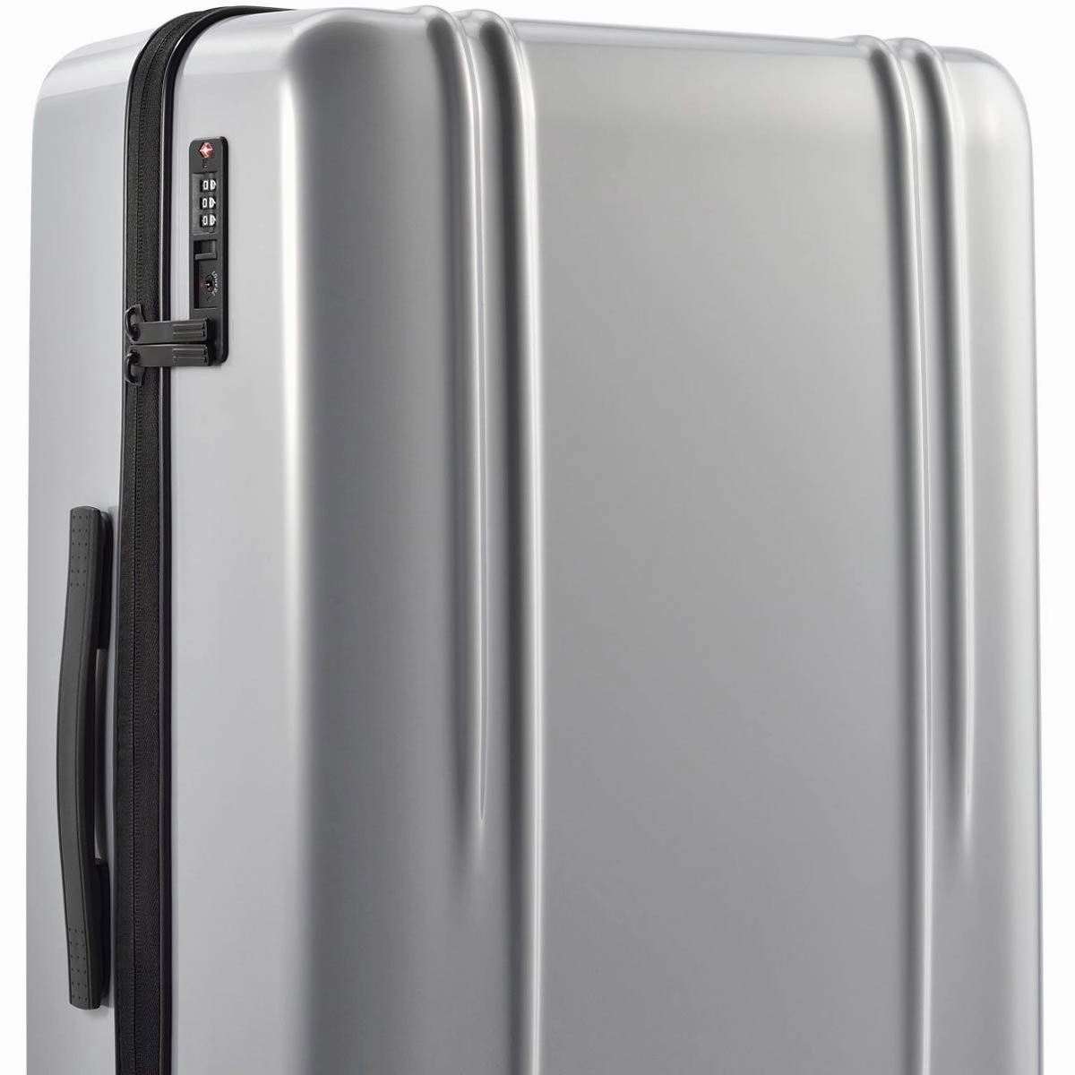Zero Halliburton Zrl Polycarbonate 20In International Carry On Spinner
